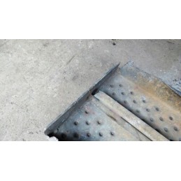 STEEL HEAVY DUTY LOADING RAMPS ,CAN USE FOR VARIOUS TRACTOR LORRIES