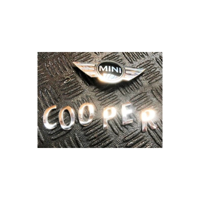 2009 MINI COOPER R56 1.6 petrol TAILGATE BADGES