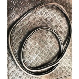 2013 CHRYSLER YPSILON 1.2 MK3 TAILGATE RUBBER SEAL