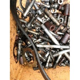 2007 IVECO DAILY 35S12 2.3 HPI VARIOUS BOLTS NUTS FROM ENGINE AUXILIARIES