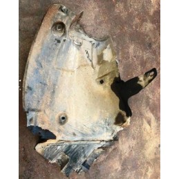 2009 MERCEDES-BENZ C-CLASS W204 C320 WHEEL ARCH RH FRONT REAR A2046984030