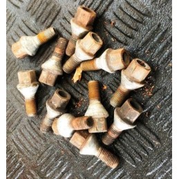 2014 RENAULT CLIO 1.5 DCI MK4 WHEEL NUT X 12