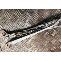 2009 MINI COOPER R56 1.6 petrol WIPER ARM PAIR