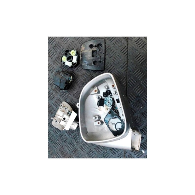 2009 CHEVROLET CAPTIVA DOOR WING MIRROR SPARES OR REPAIR