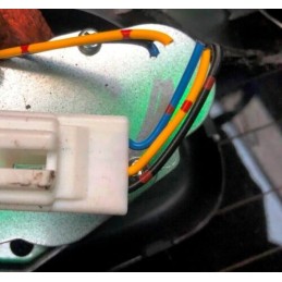 2006 NISSAN PATHFINDER TAILGATE WIPER MOTOR NO GLASS ACCIDENTALY WIRE CUTTED