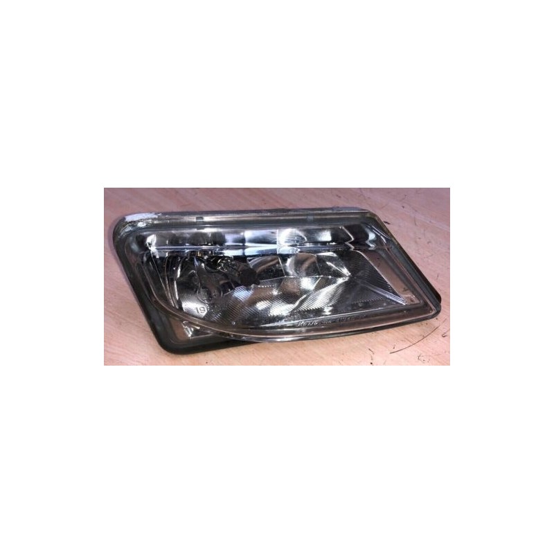 2009 MAZDA 3 FOG LIGHT RH