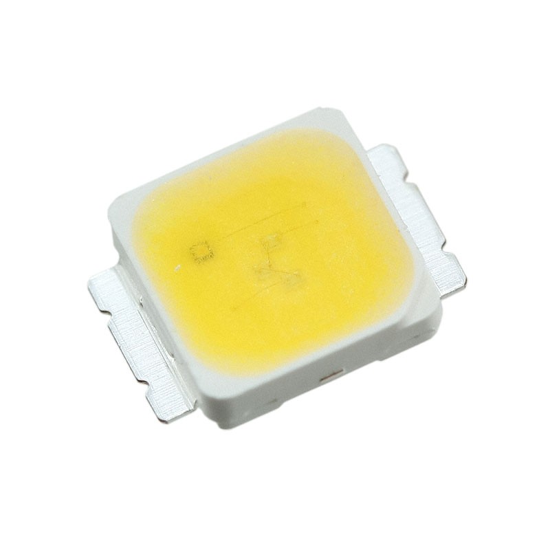 10 pcs : MX3AWT-A1-R250-0009E8 - LED XLAMP WARM WHT 2700K SMD