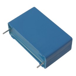 10 pcs : B32674D1105K000 - CAP FILM 1UF 10% 750VDC RADIAL