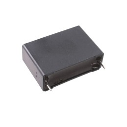 10 pcs : ECW-FE2W225QL - CAP FILM 2.2UF 10% 450VDC RADIAL