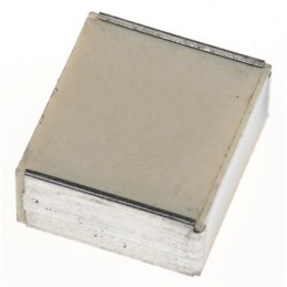 2 pcs - Kemet F161 Polyester Film Capacitor, 630V dc, ±10%, 180nF, Surface Mount