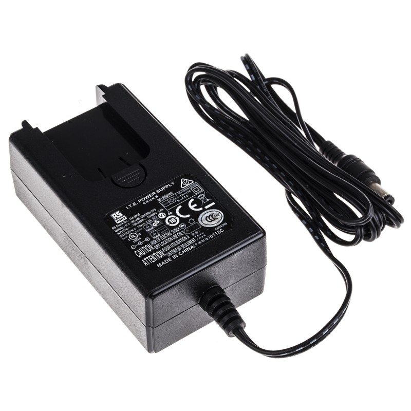 1 pcs - RS PRO 20W Plug-In AC/DC Adapter 5V dc Output, 4A Output