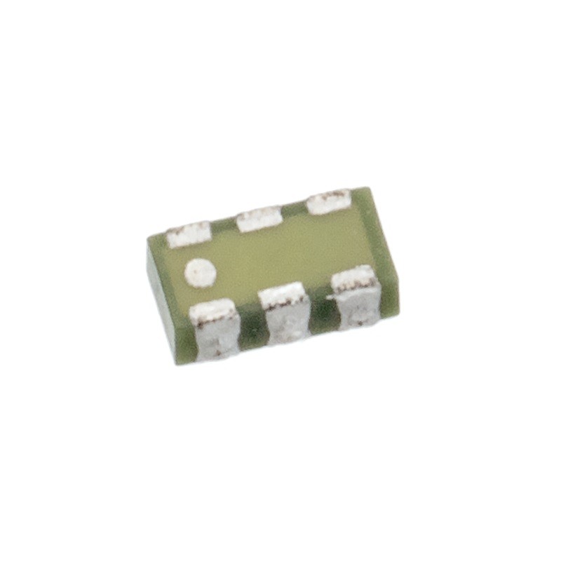 10 pcs : HMD904D - LTCC LOW PASS FILTER, 2300MHZ -