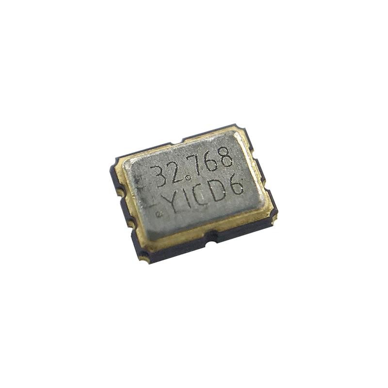 10 pcs : OSC32.768K-3.3I/S3 - XTAL OSC XO 32.7680KHZ CMOS SMD