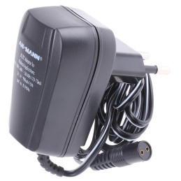 1 pcs - Ansmann 4.5W Plug-In AC/DC Adapter 5V dc Output, 900mA Output