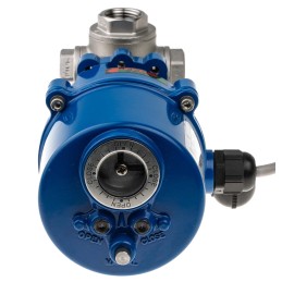 1 pcs - RS PRO 24 V, 110 V, 220 V 3 port Motorised Valve, Ball Valve type , 1/2in Pipe Size, 1000 psi
