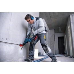 1 pcs - Bosch GBH SDS Plus 18V Cordless Hammer Drill, UK Plug