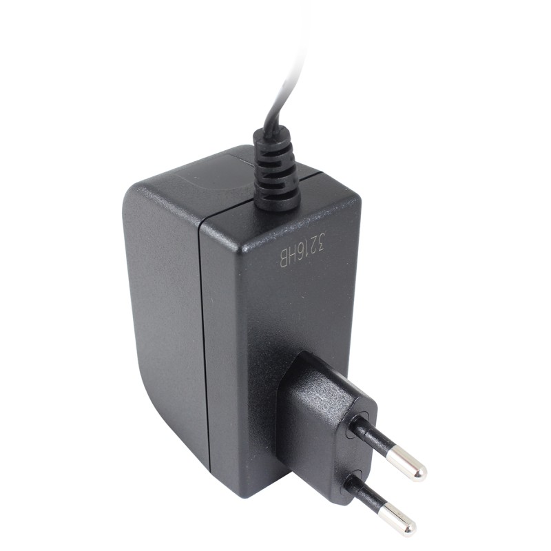 1 pcs - RS PRO 15W Plug-In AC/DC Adapter 15V dc Output, 1A Output
