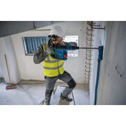 1 pcs - Bosch GBH 18V-40 C 18V Cordless SDS Max Drill