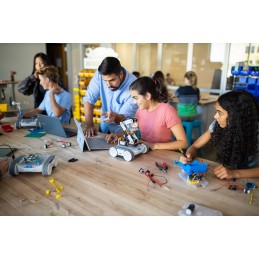 1 pcs - Sphero RVR+ V1.5 Robot Classroom Kit