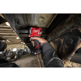 1 pcs - Milwaukee 1/2 in 12V, 2Ah Cordless Impact Wrench