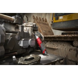 1 pcs - Milwaukee 3/8 in 12V, 2Ah Cordless Impact Wrench, UK Plug