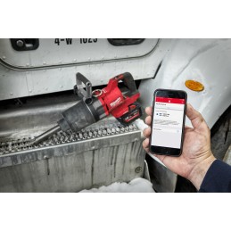 1 pcs - Milwaukee 1 in 18V Cordless Impact Wrench, UK Plug